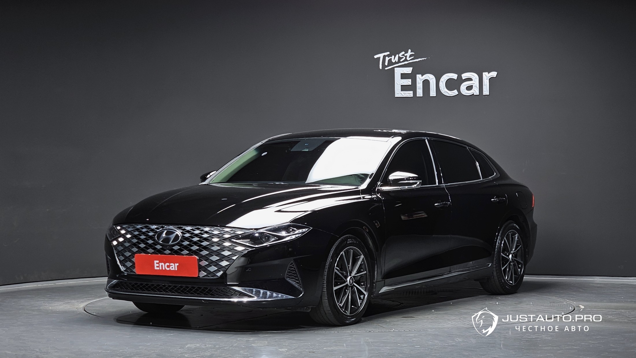 Автомобиль Hyundai Grandeur