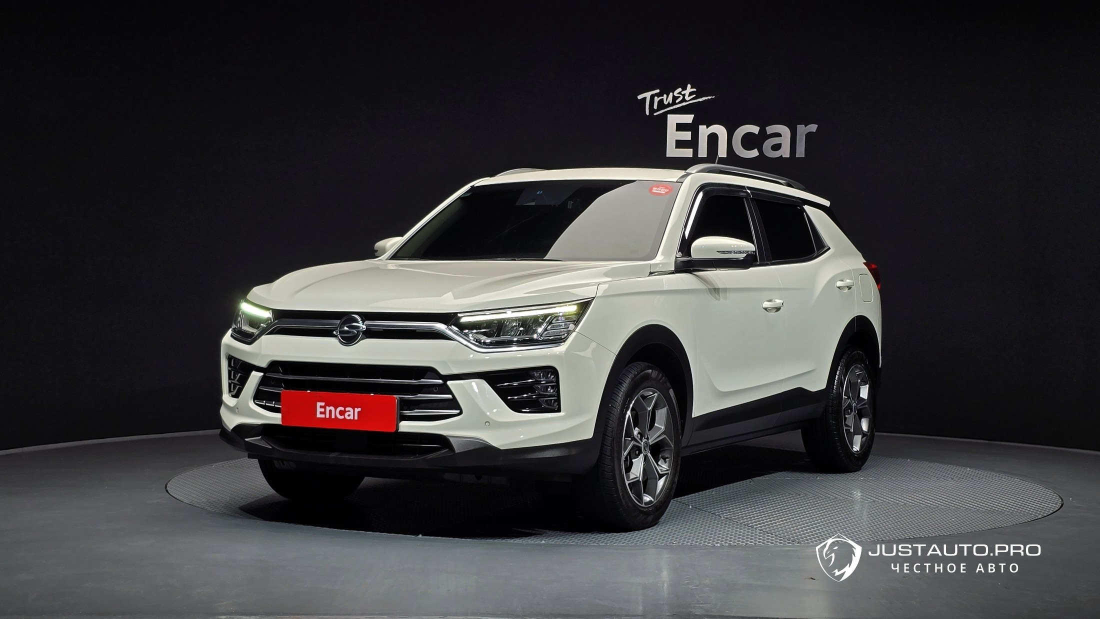 Автомобиль KG_Mobility_Ssangyong KORANDO