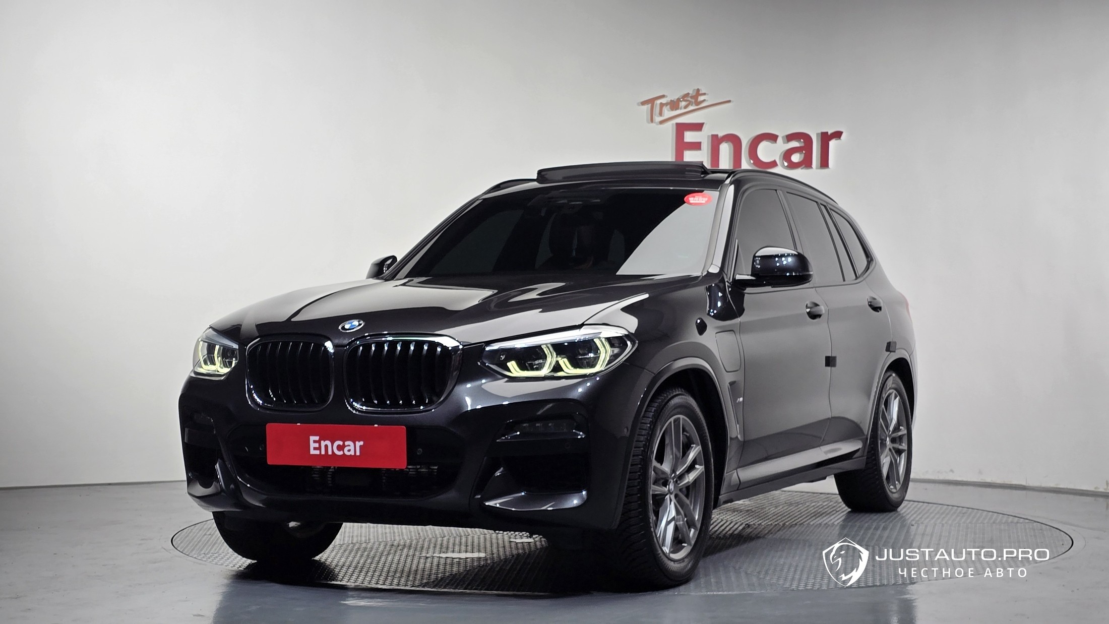 Автомобиль BMW X3