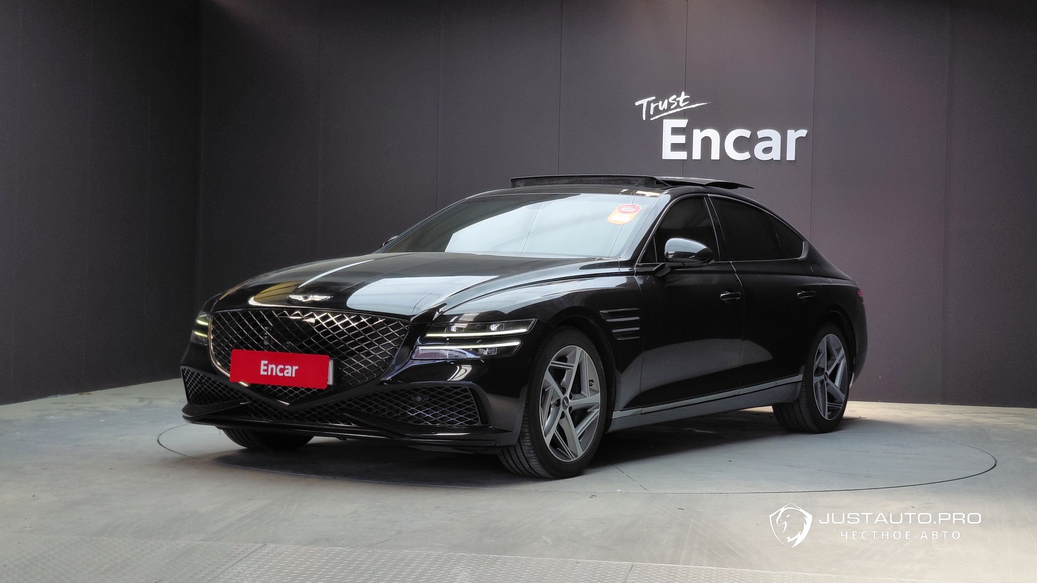 Автомобиль Genesis G80