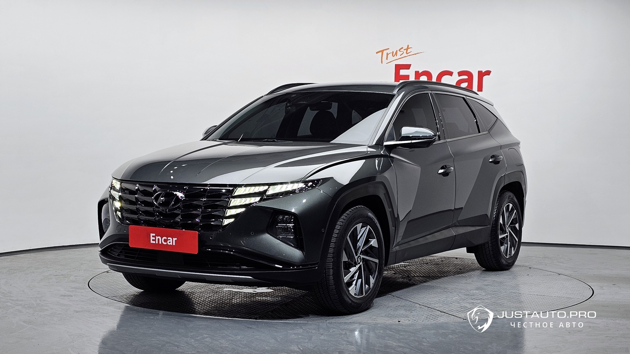 Автомобиль Hyundai Tucson