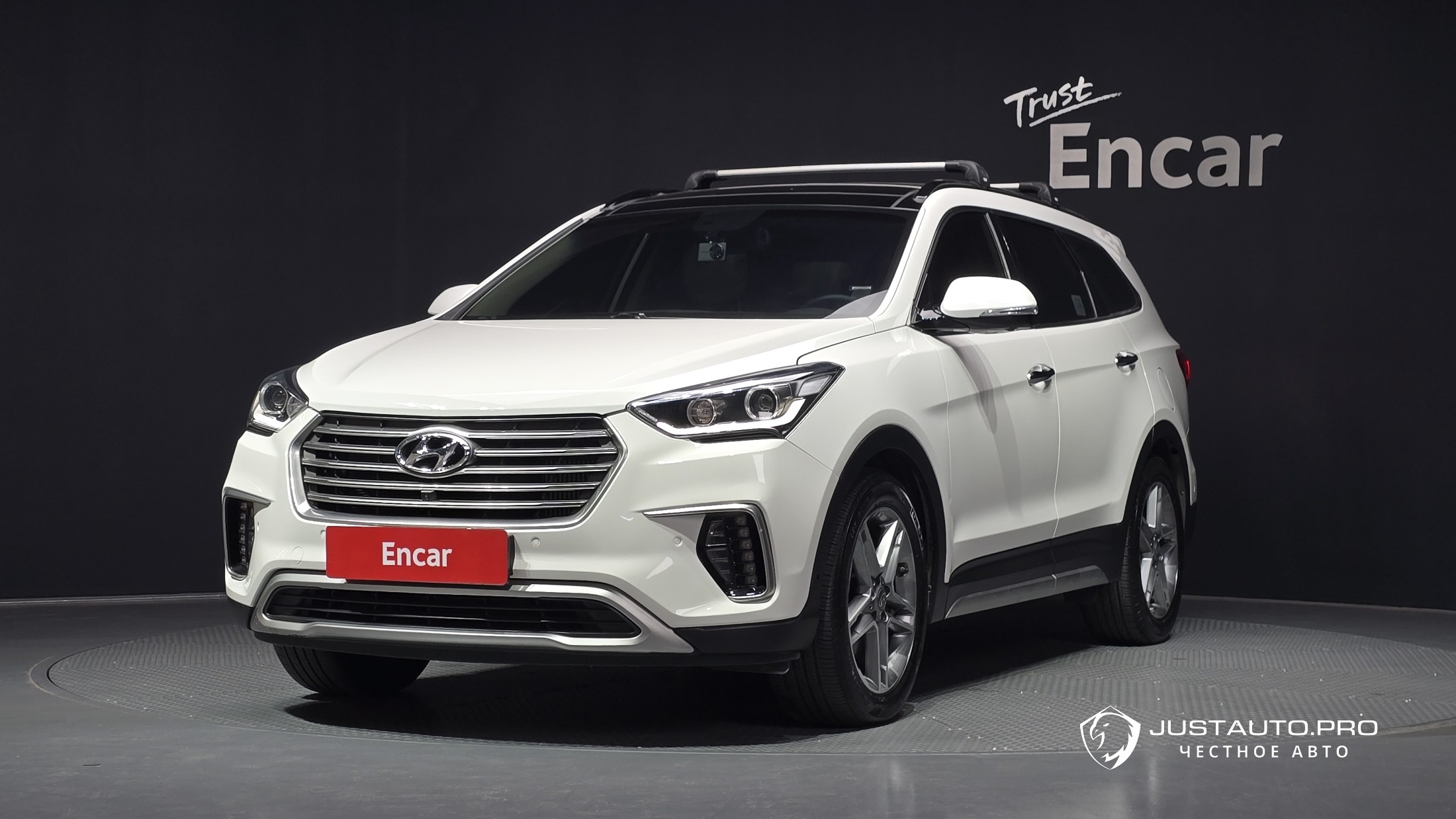 Автомобиль Hyundai Maxcruz