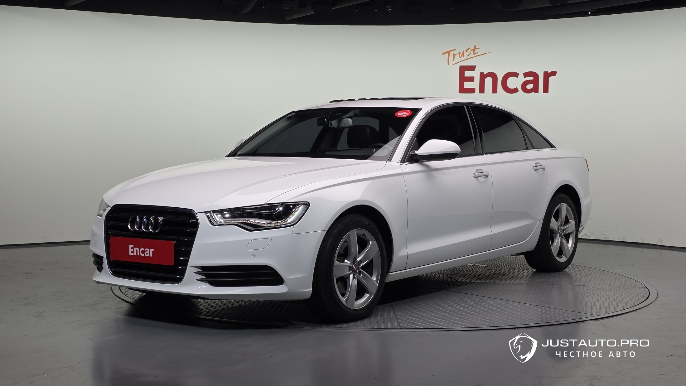 Автомобиль Audi A6