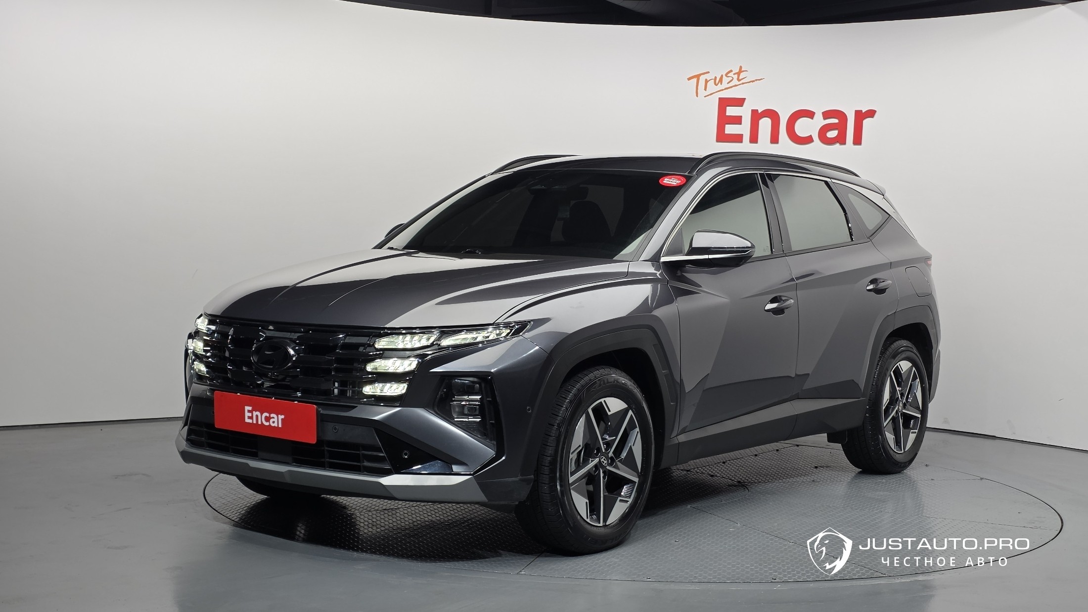 Автомобиль Hyundai Tucson
