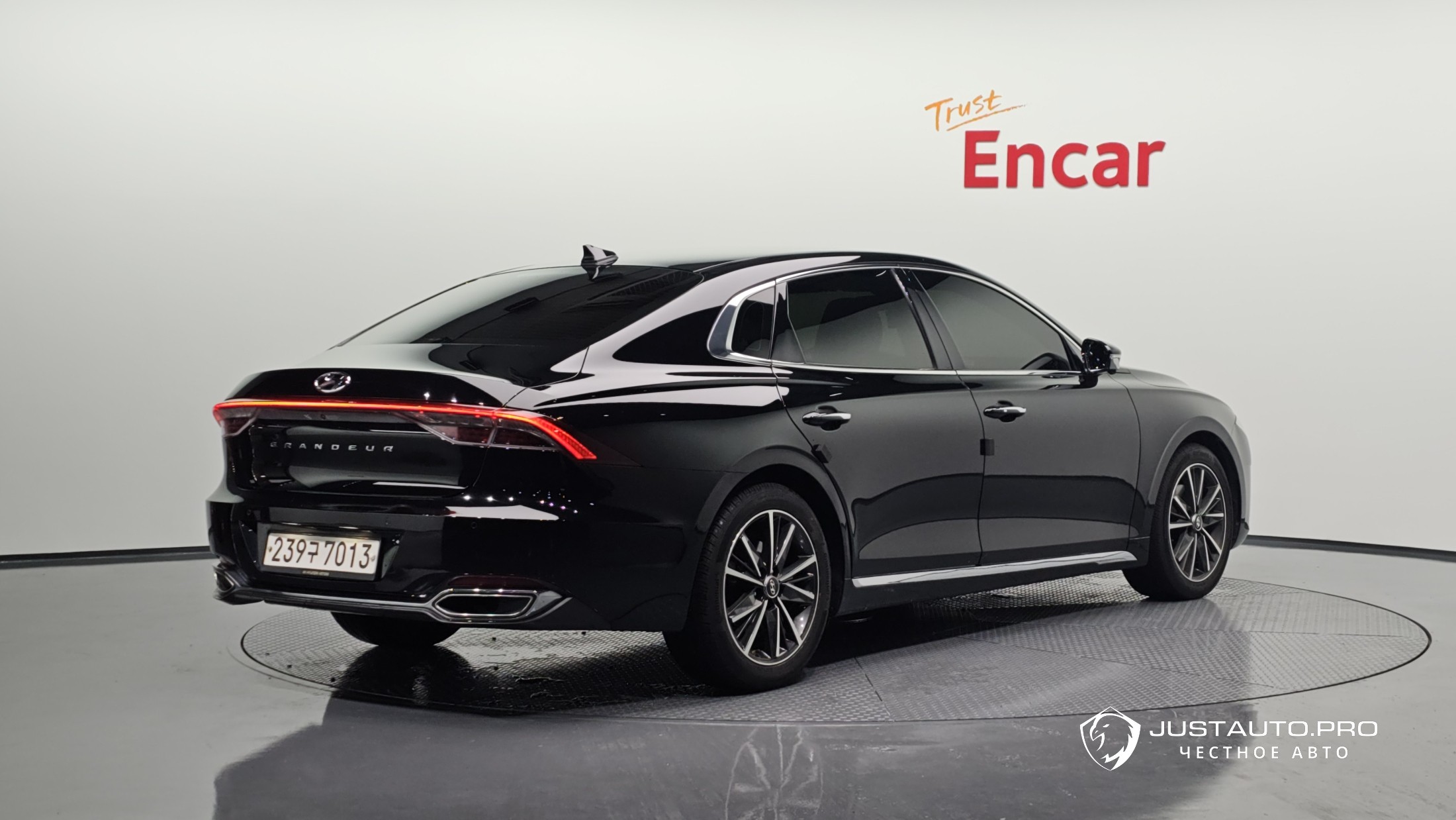 Автомобиль Hyundai Grandeur