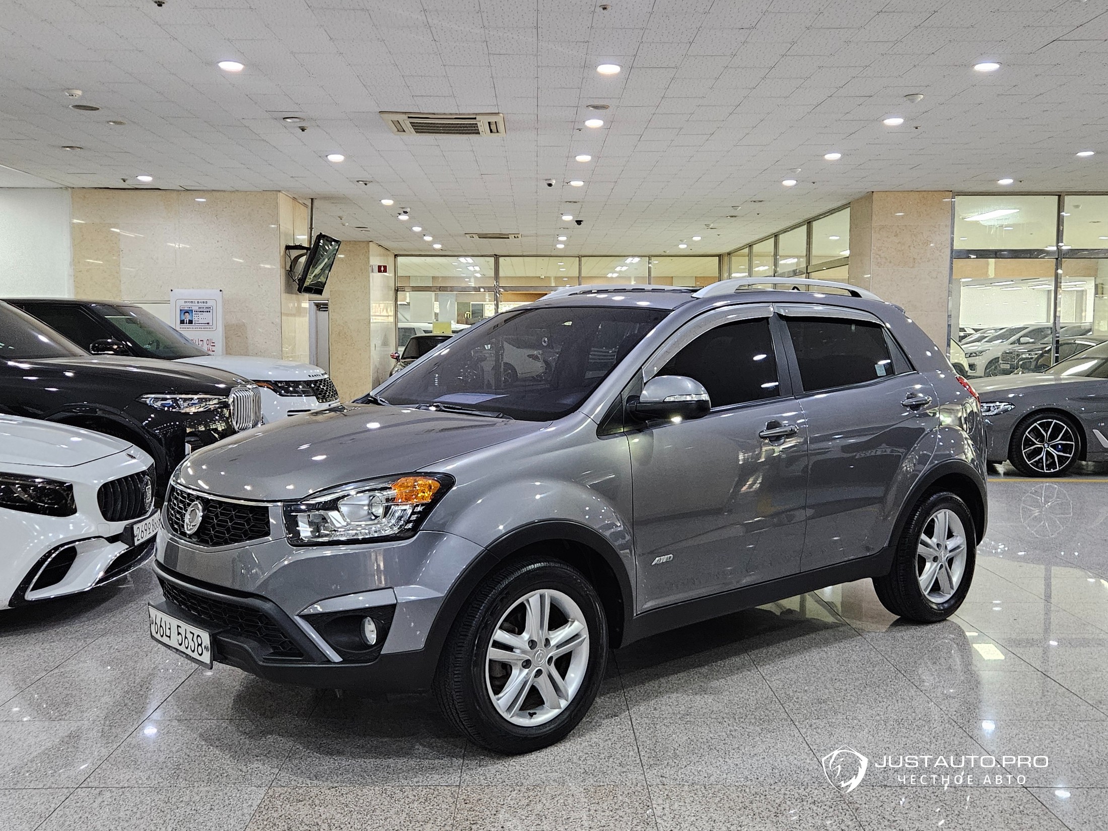 Автомобиль KG_Mobility_Ssangyong KORANDO