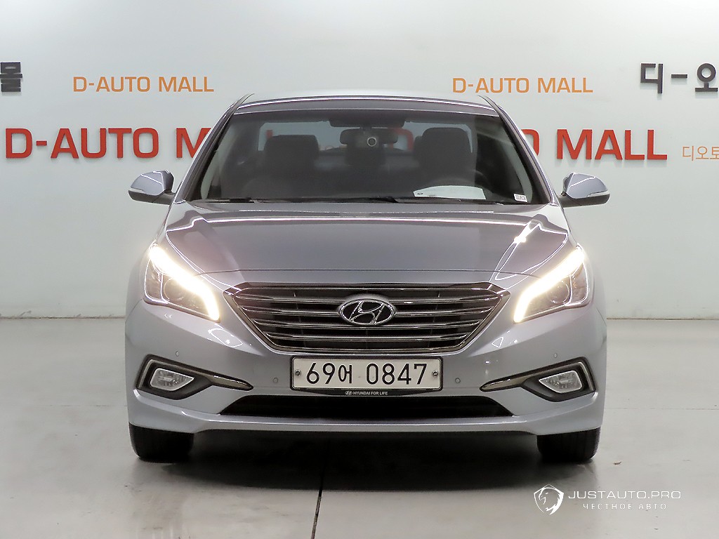 Автомобиль Hyundai Sonata