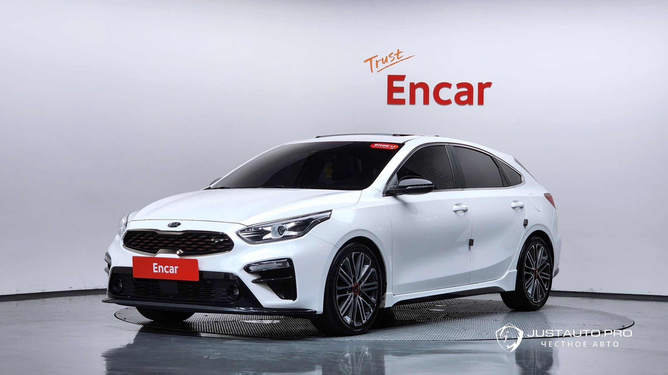 Автомобиль Kia K3