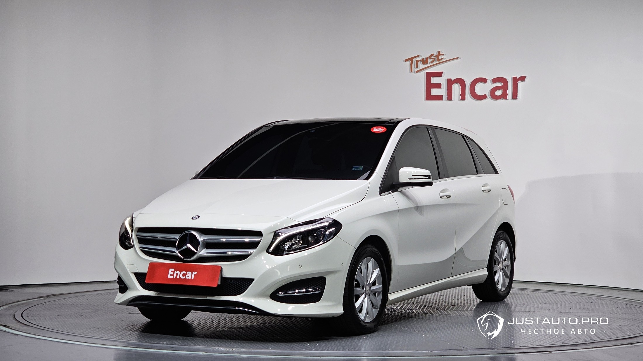 Автомобиль Mercedes-Benz B-Class