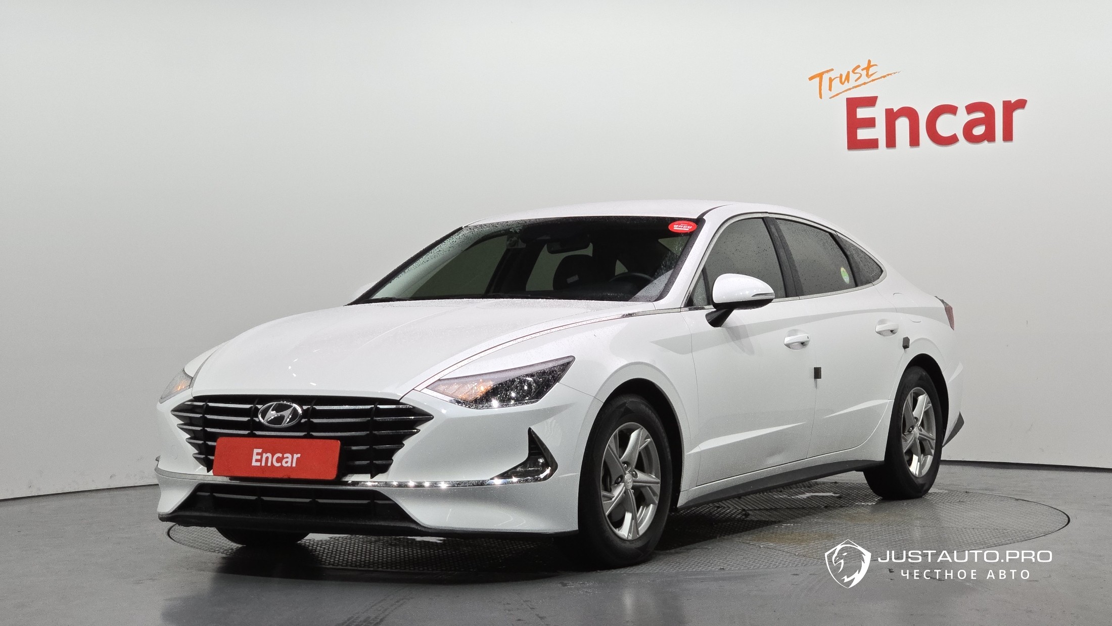 Автомобиль Hyundai Sonata