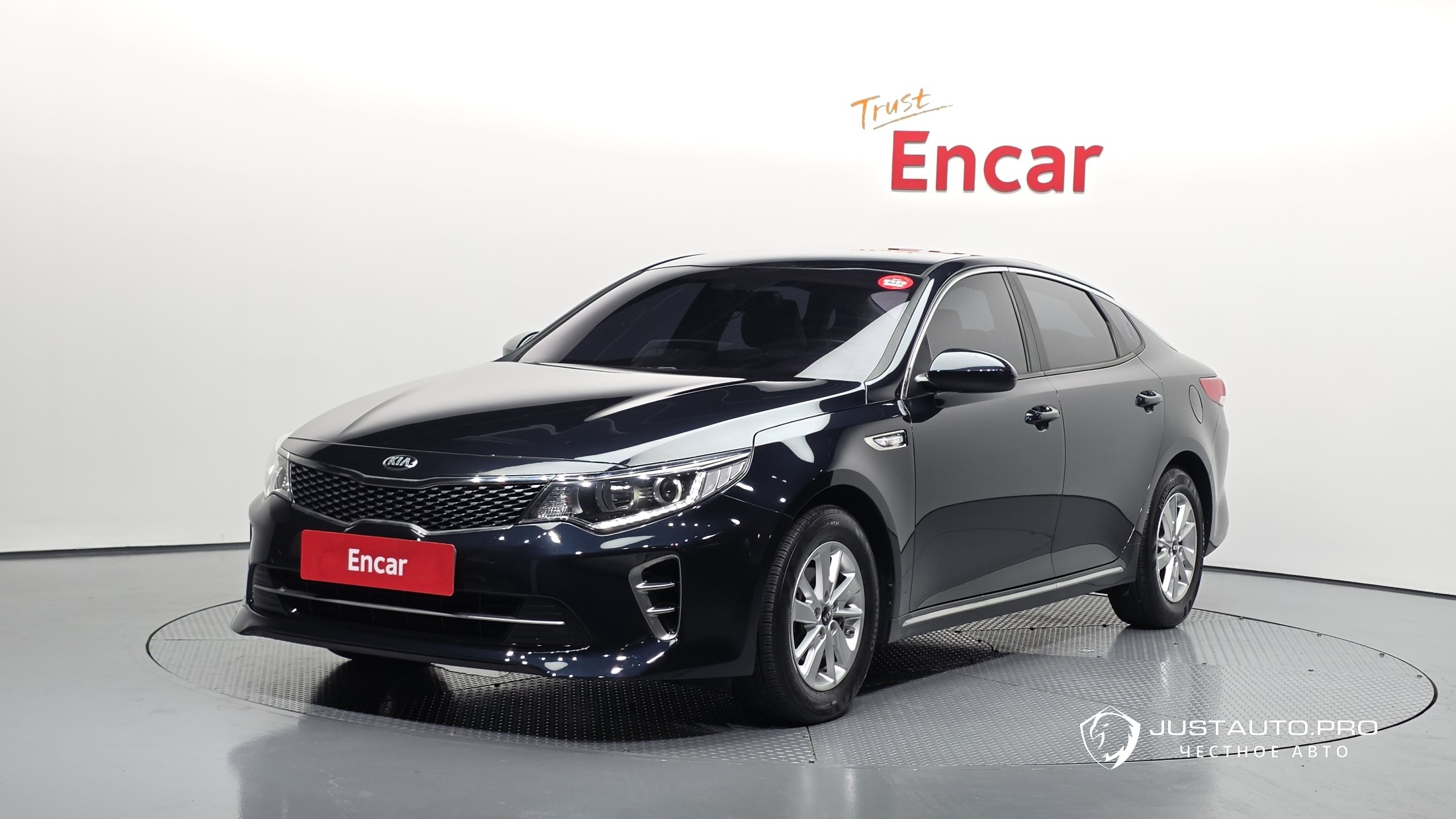 Автомобиль Kia K5