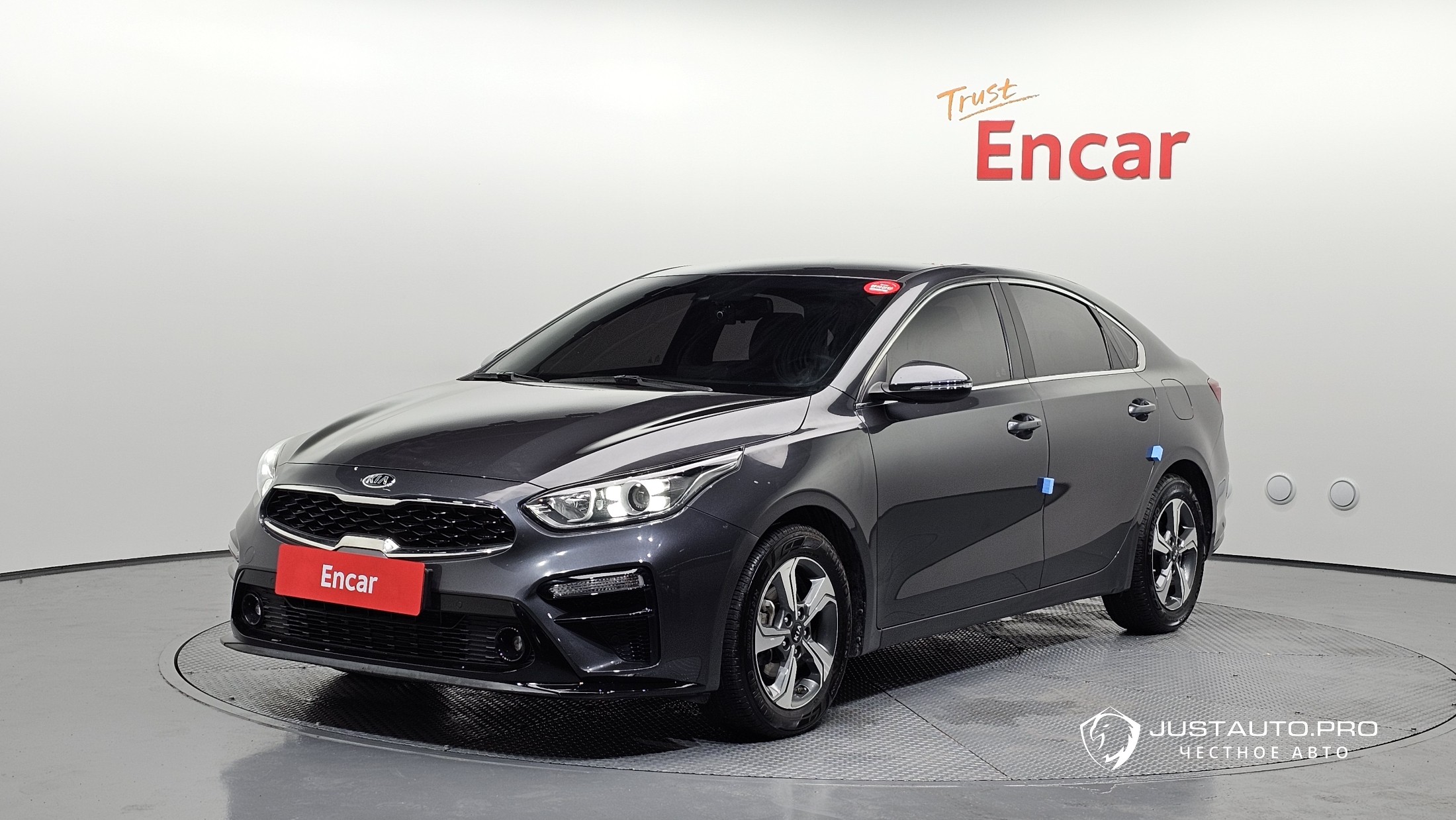 Автомобиль Kia K3