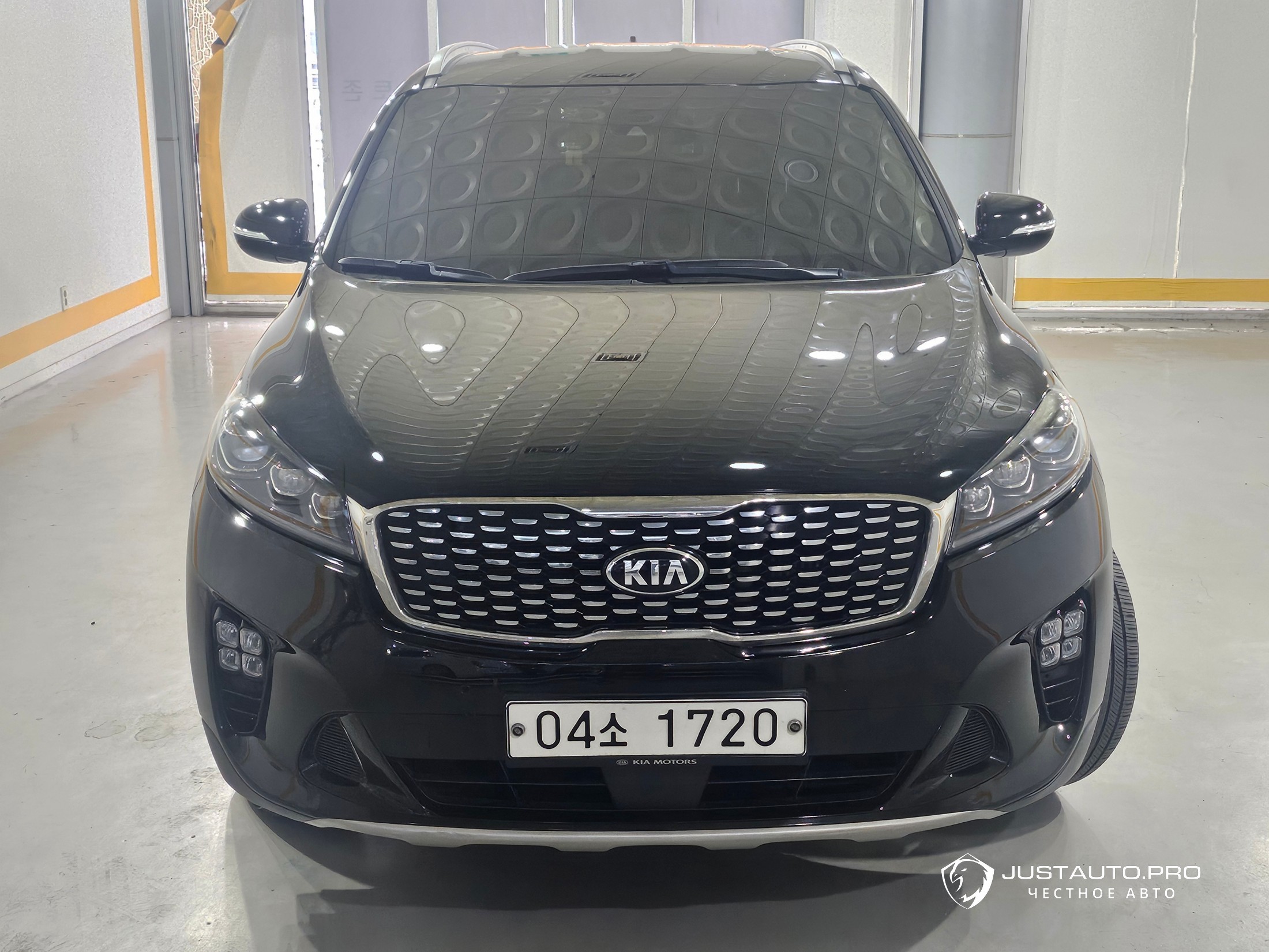 Автомобиль Kia Sorento