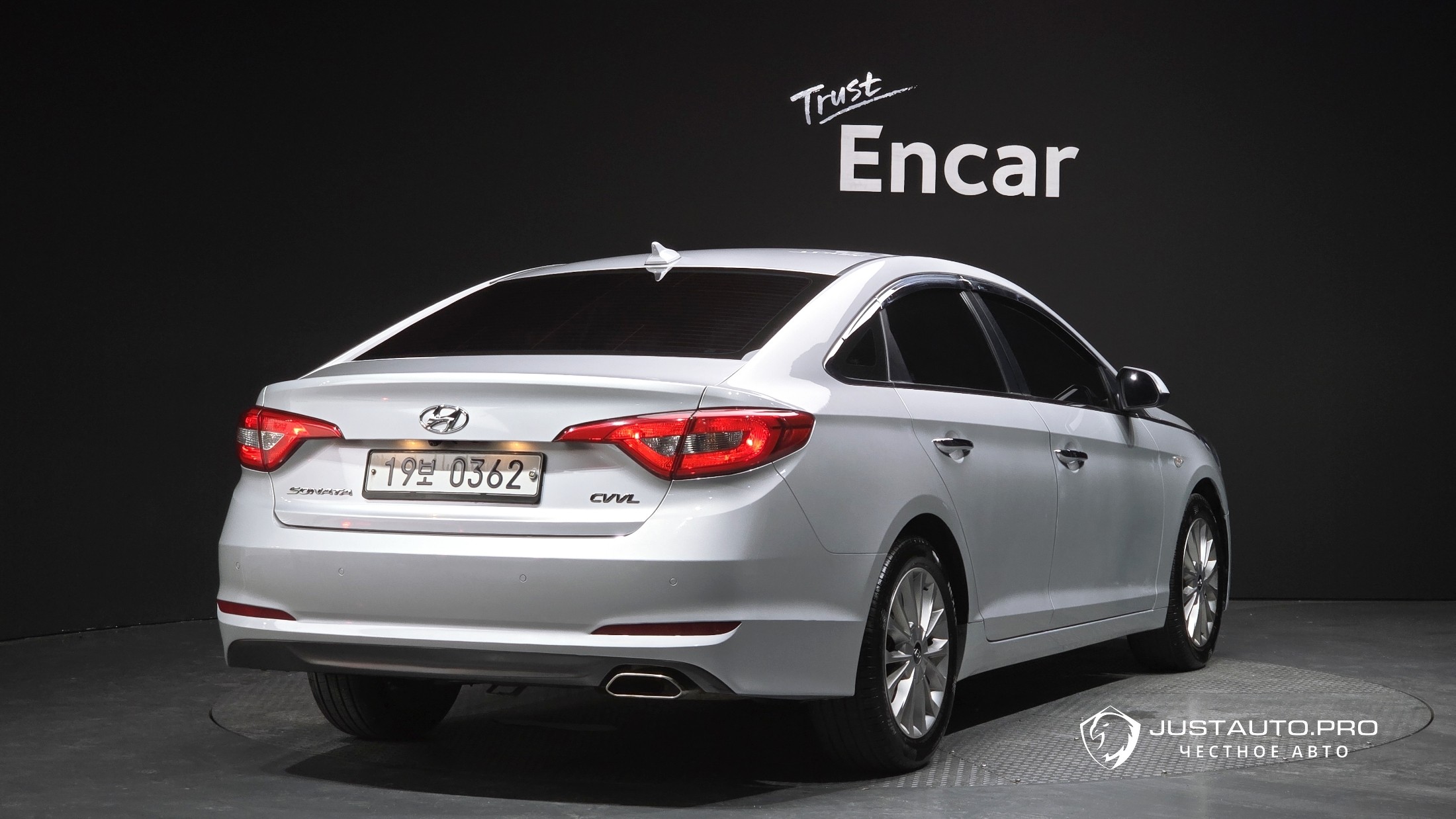 Автомобиль Hyundai Sonata