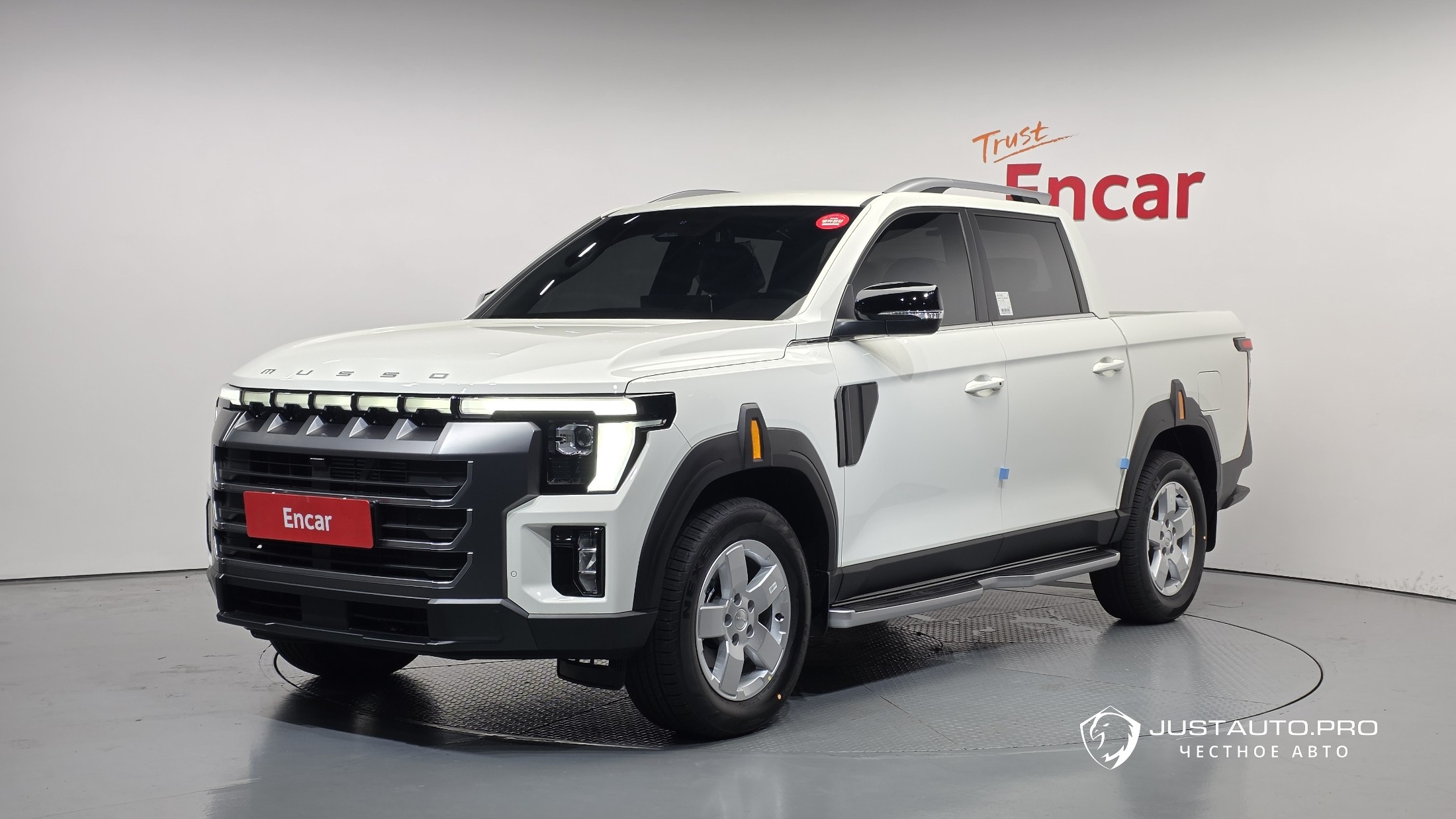 Автомобиль KG_Mobility_Ssangyong Musso
