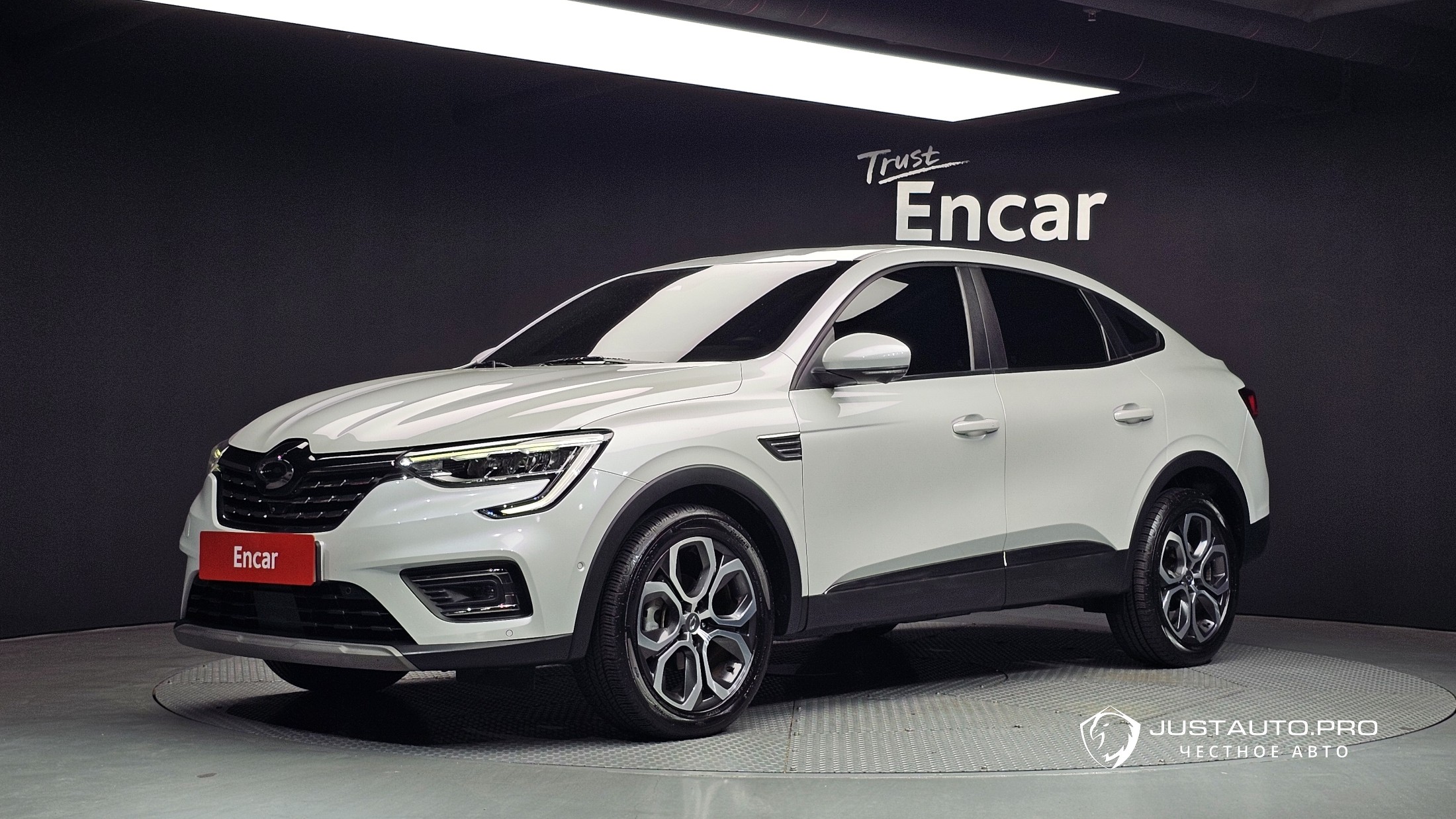 Автомобиль Renault-KoreaSamsung XM3