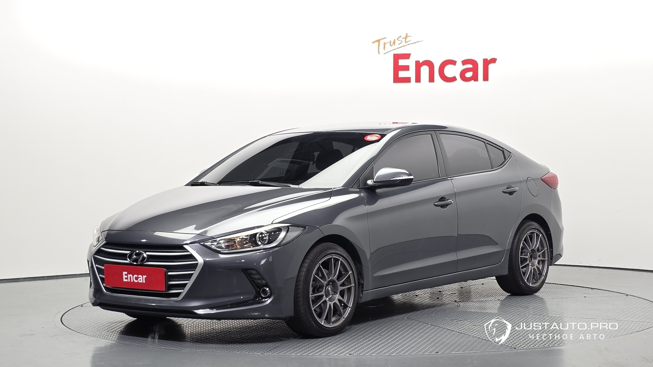 Автомобиль Hyundai AVANTE