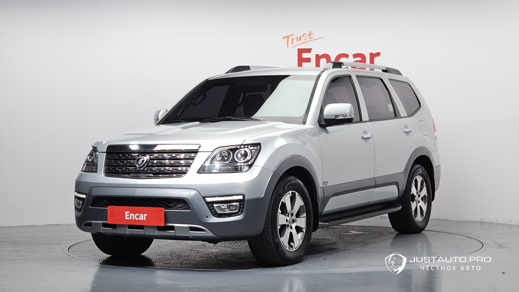 Автомобиль Kia Mohave