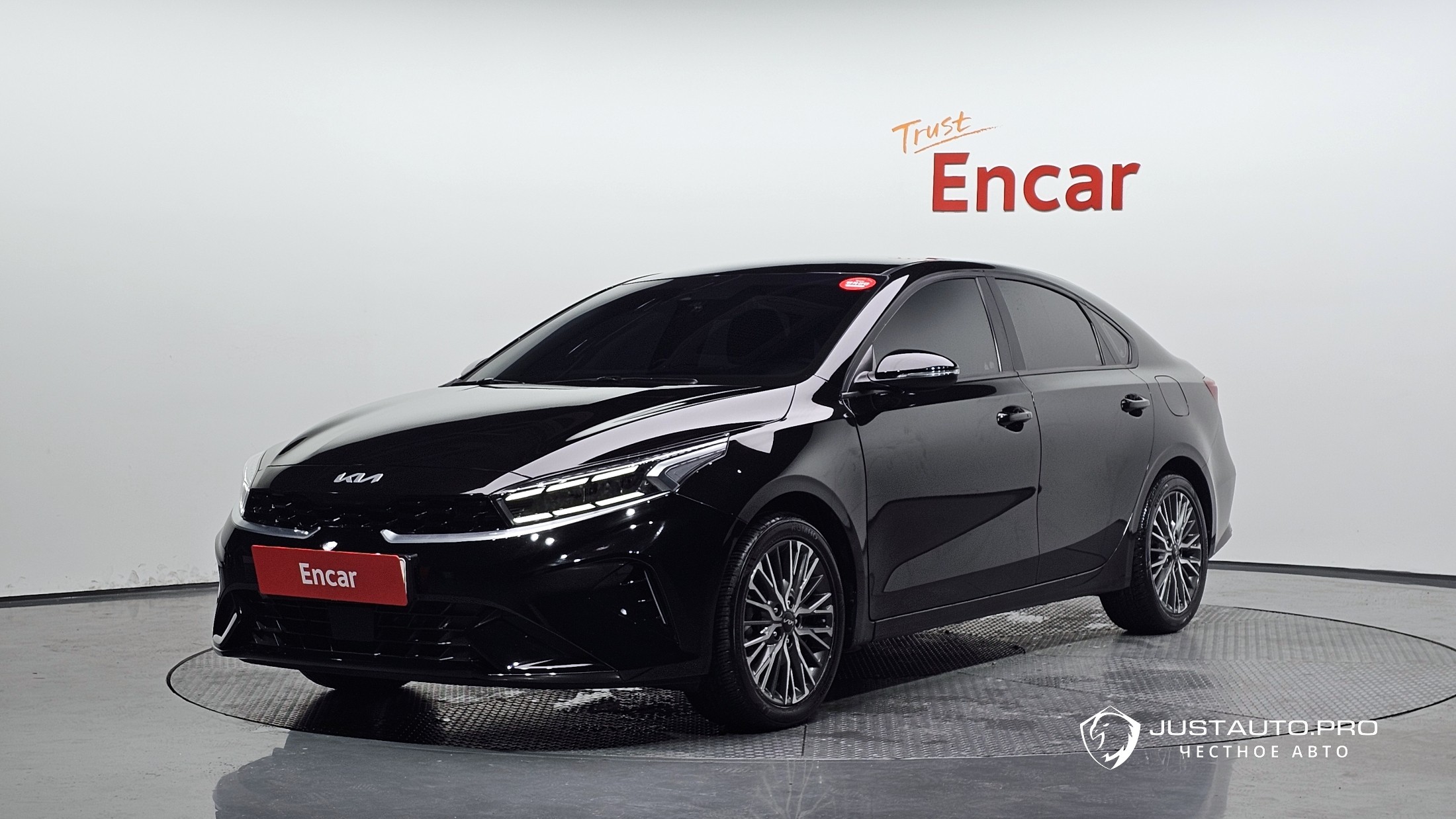 Автомобиль Kia K3