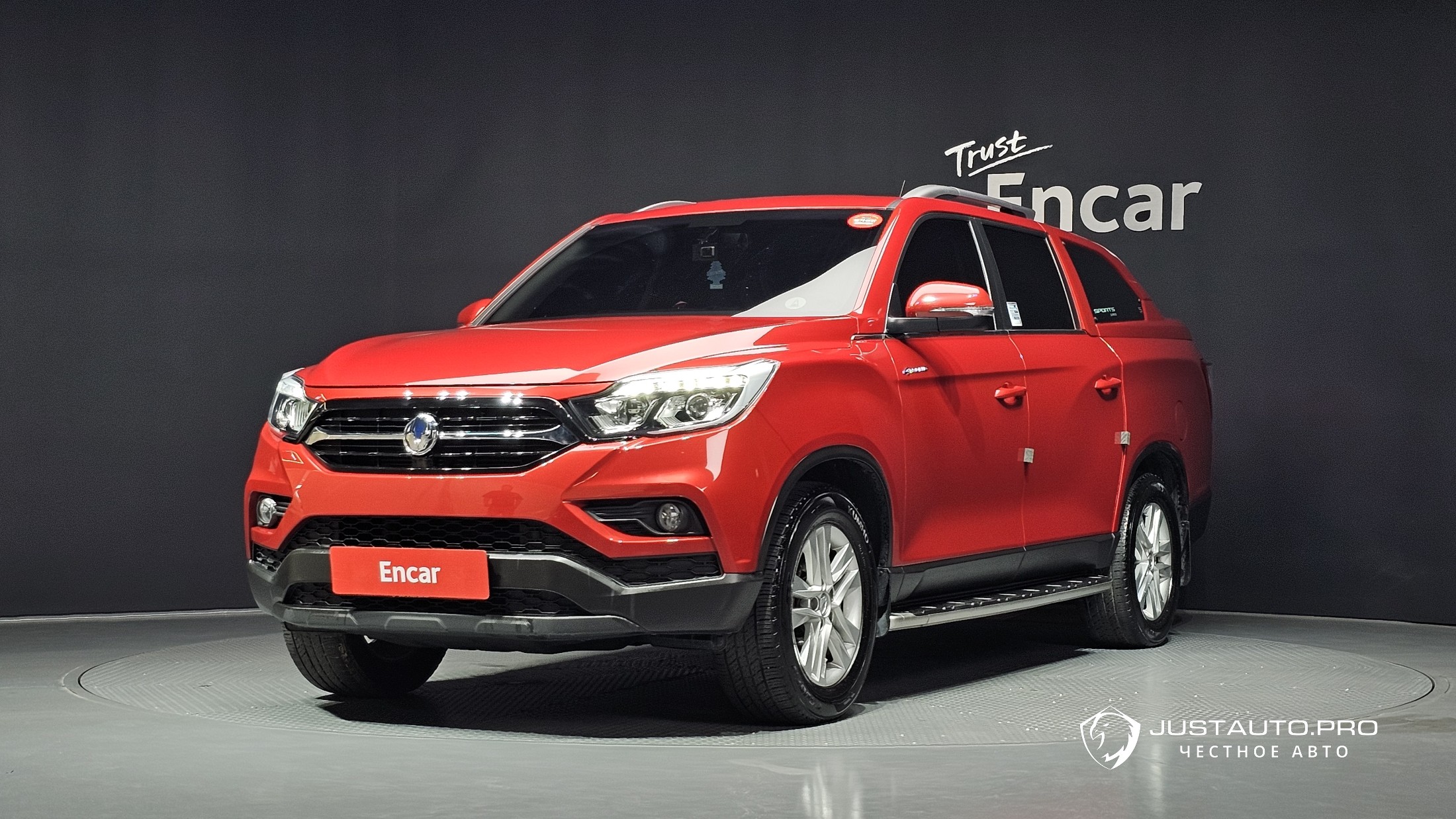 Автомобиль KG_Mobility_Ssangyong Rexton