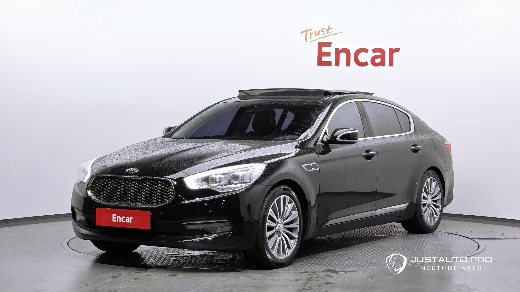 Автомобиль Kia K9