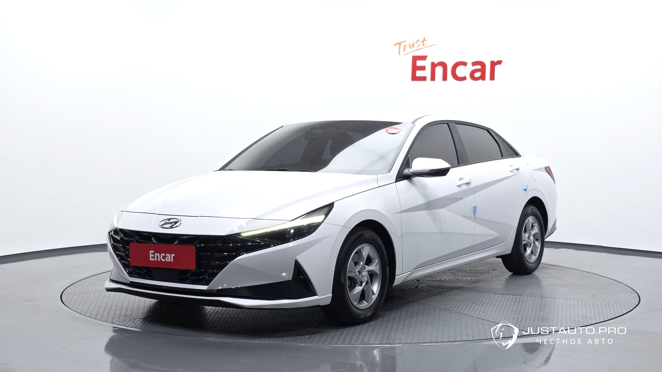 Автомобиль Hyundai AVANTE