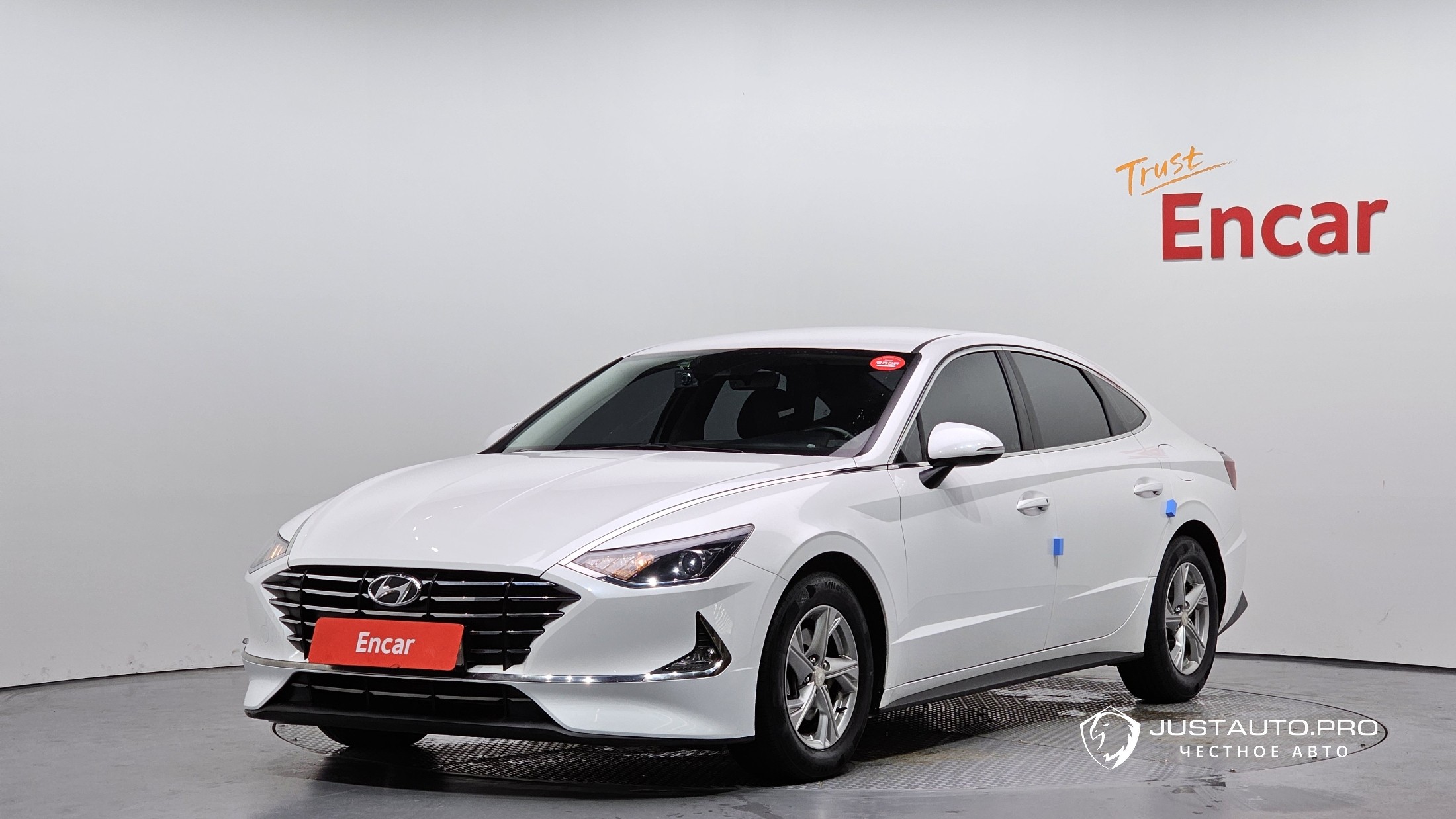 Автомобиль Hyundai Sonata