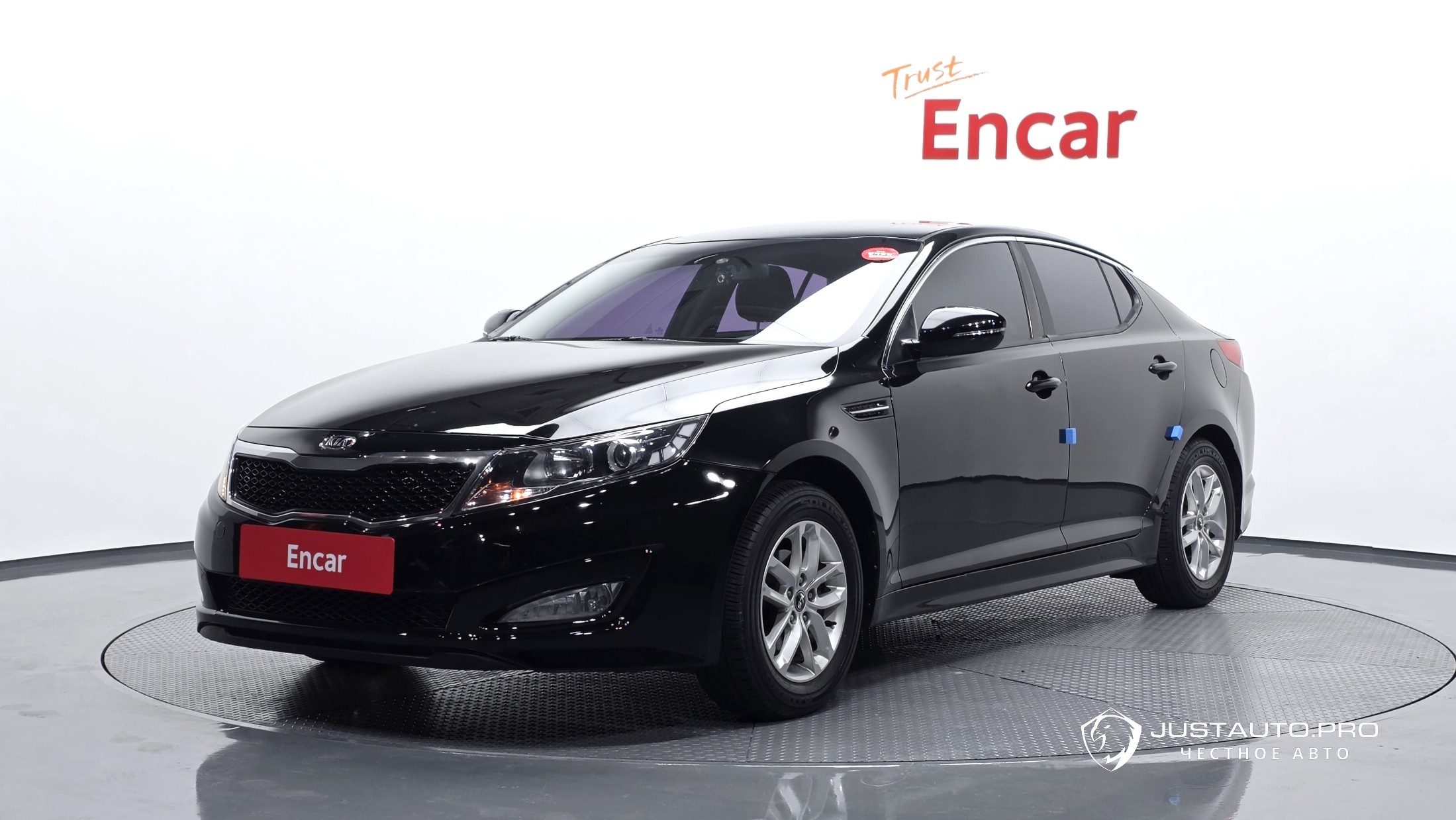 Автомобиль Kia K5