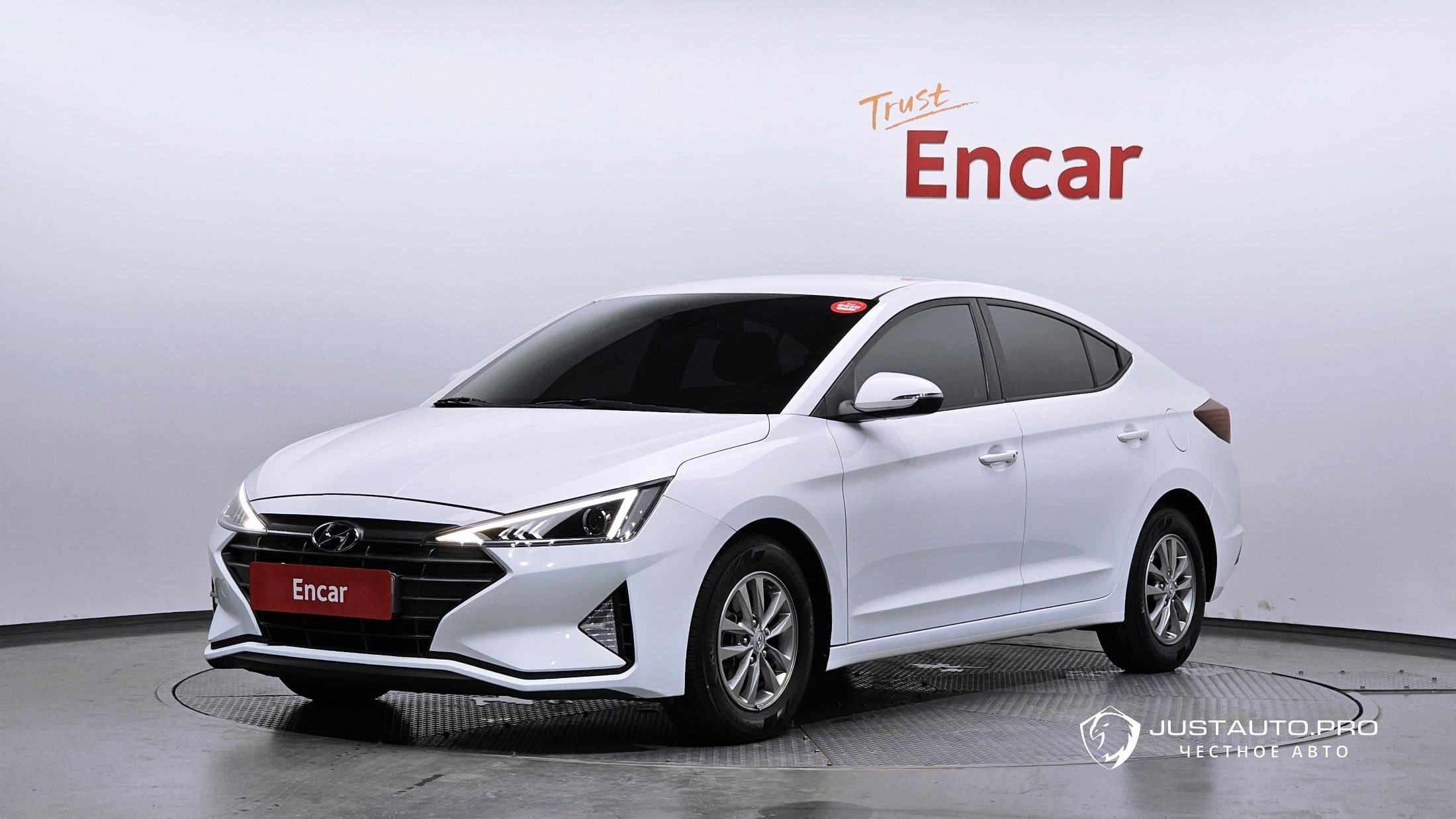 Автомобиль Hyundai AVANTE