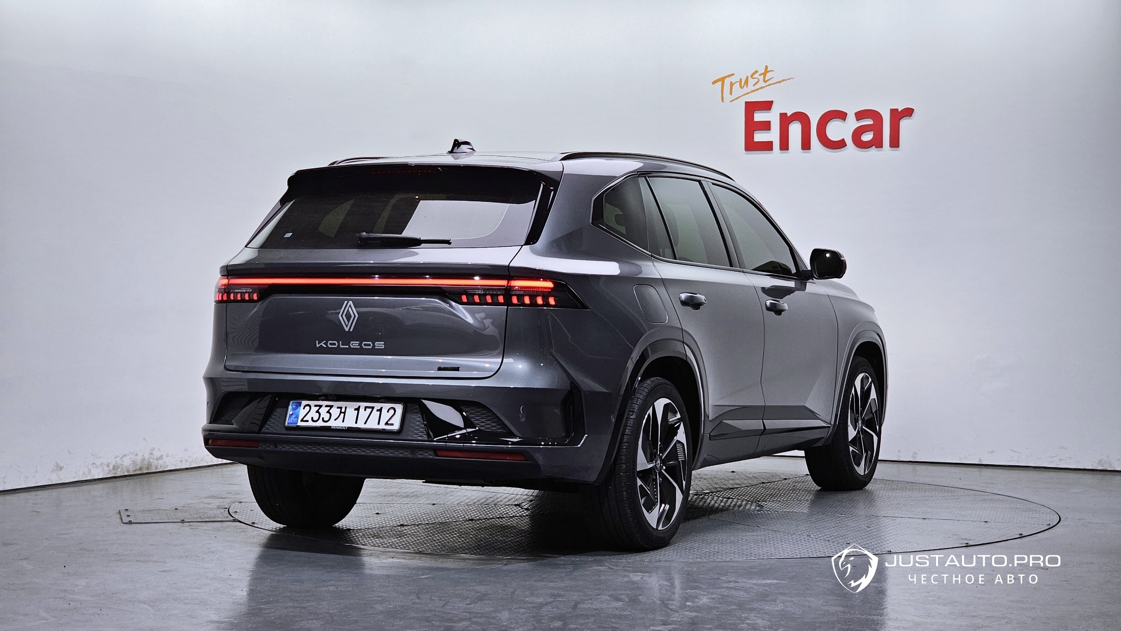Автомобиль Renault-KoreaSamsung Grand Koleos