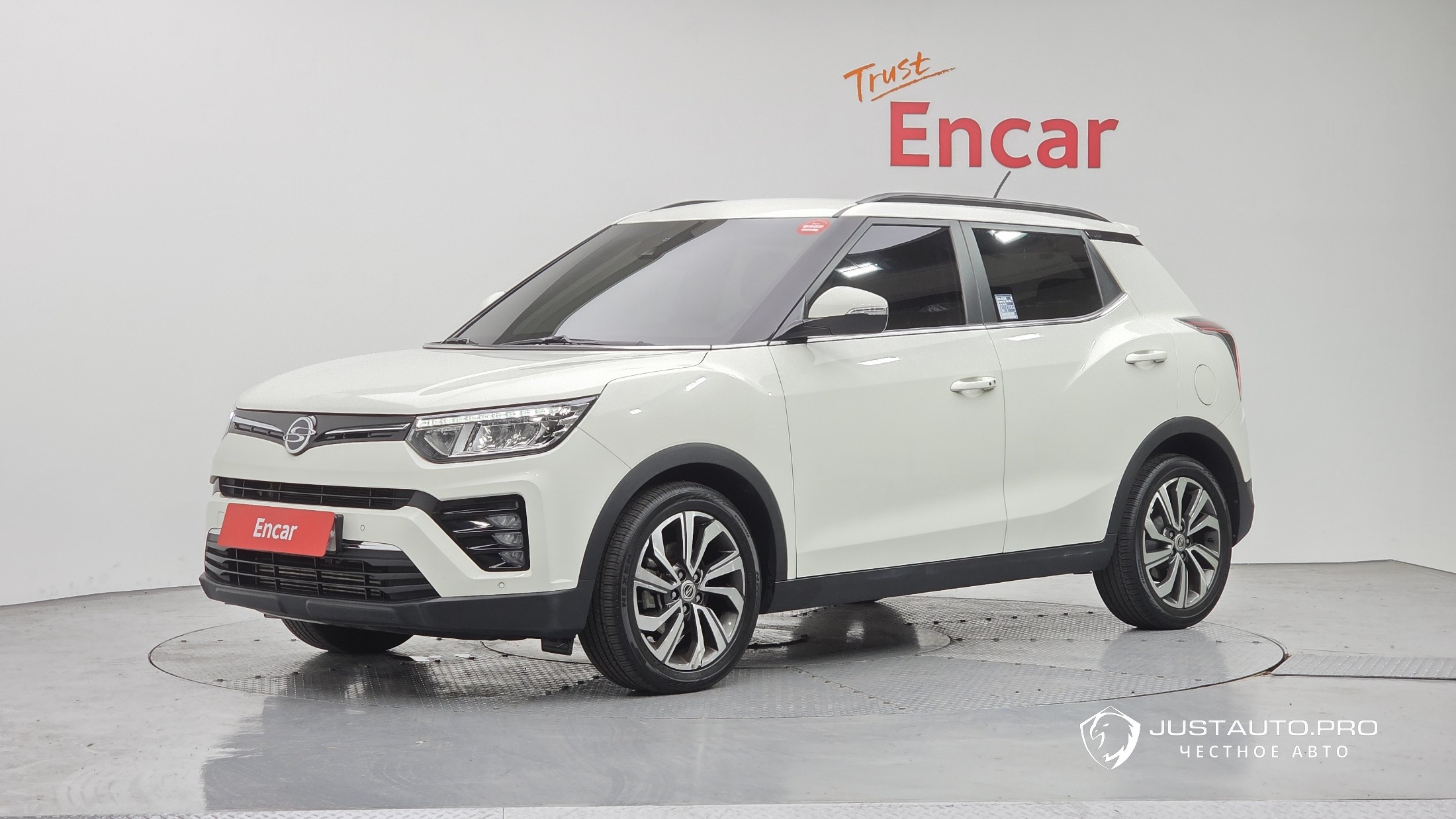 Автомобиль KG_Mobility_Ssangyong TIBOLI