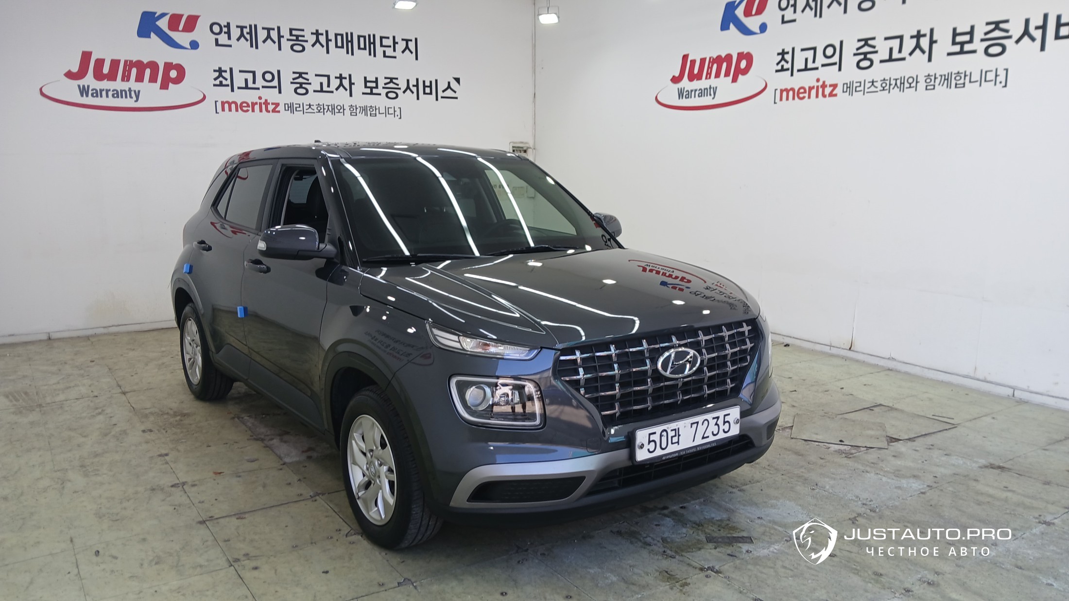 Автомобиль Hyundai Venue