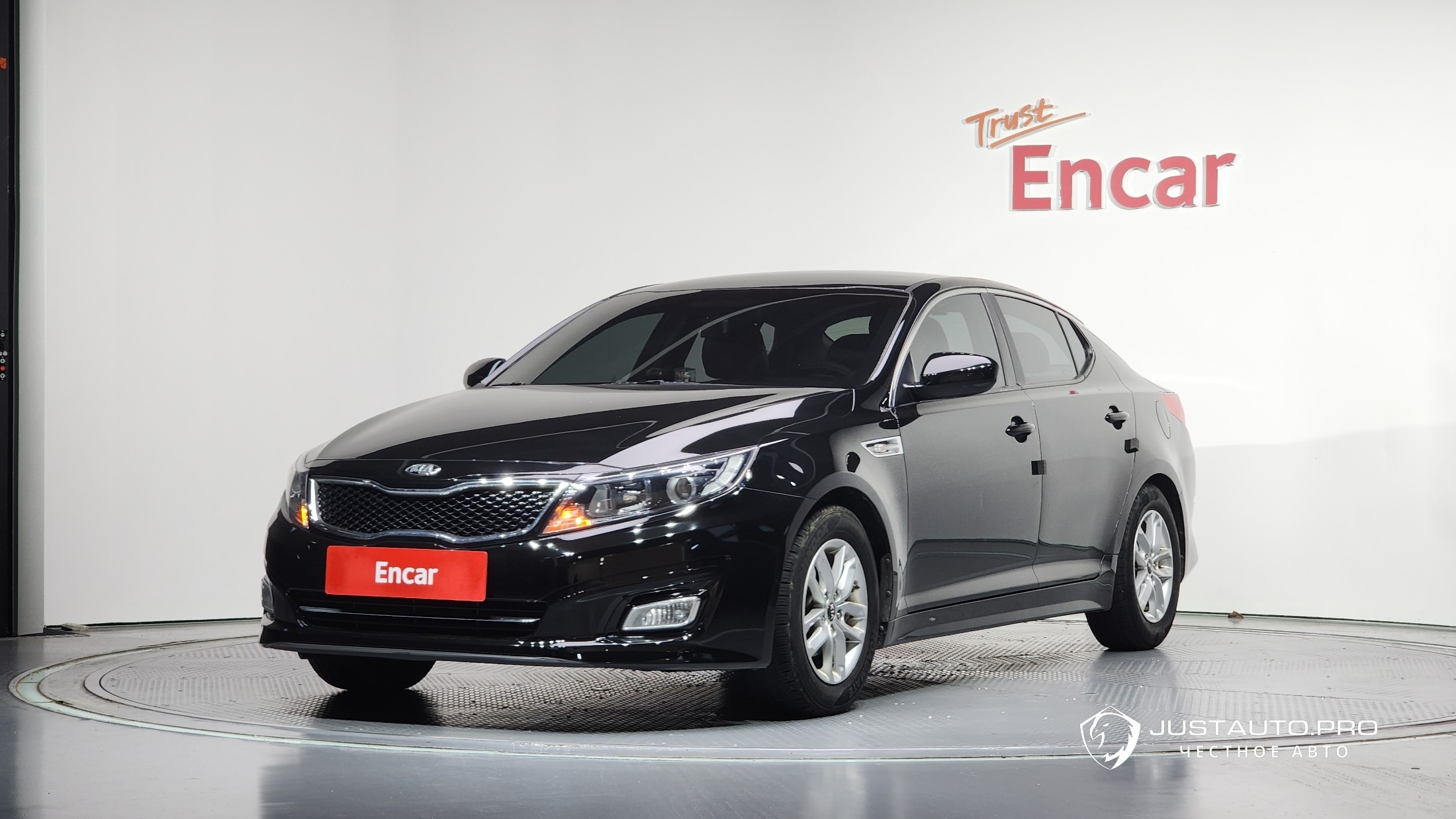 Автомобиль Kia K5