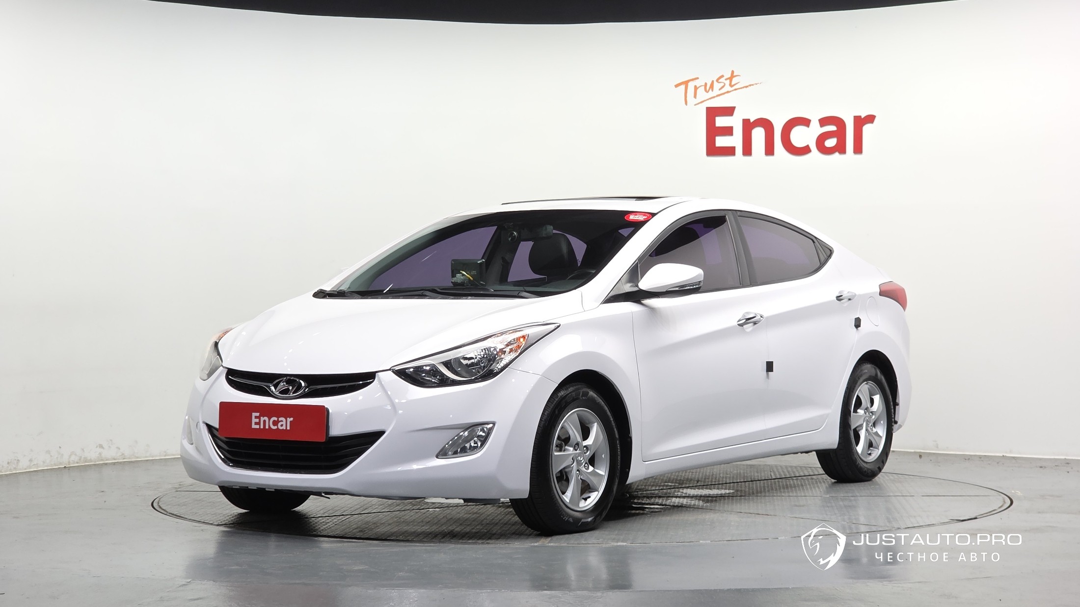Автомобиль Hyundai AVANTE