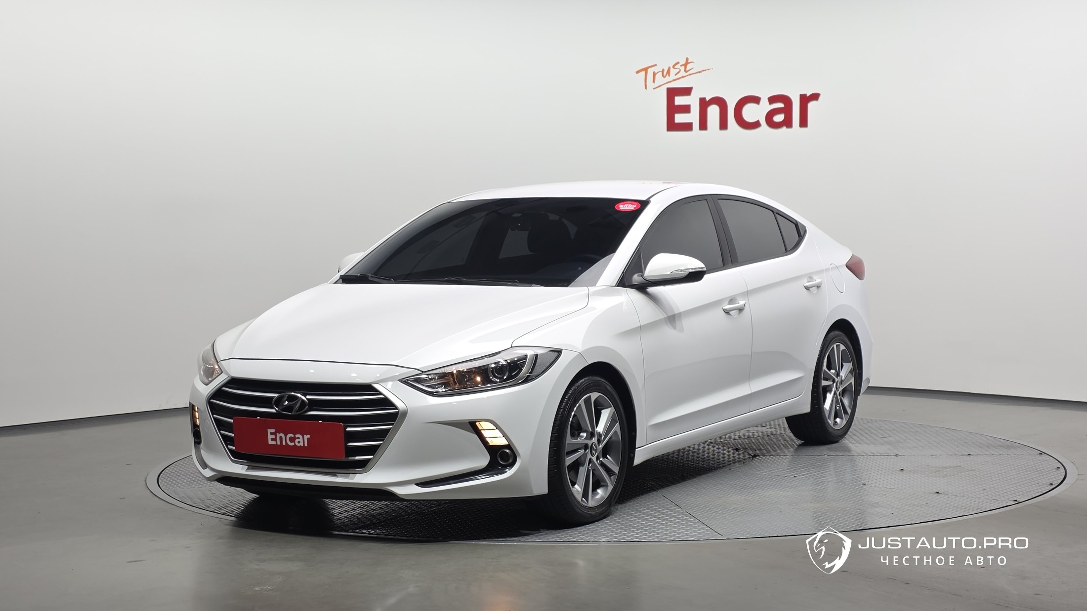 Автомобиль Hyundai AVANTE