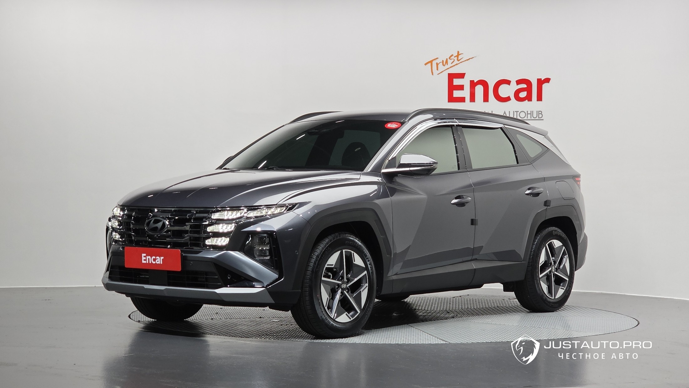 Автомобиль Hyundai Tucson