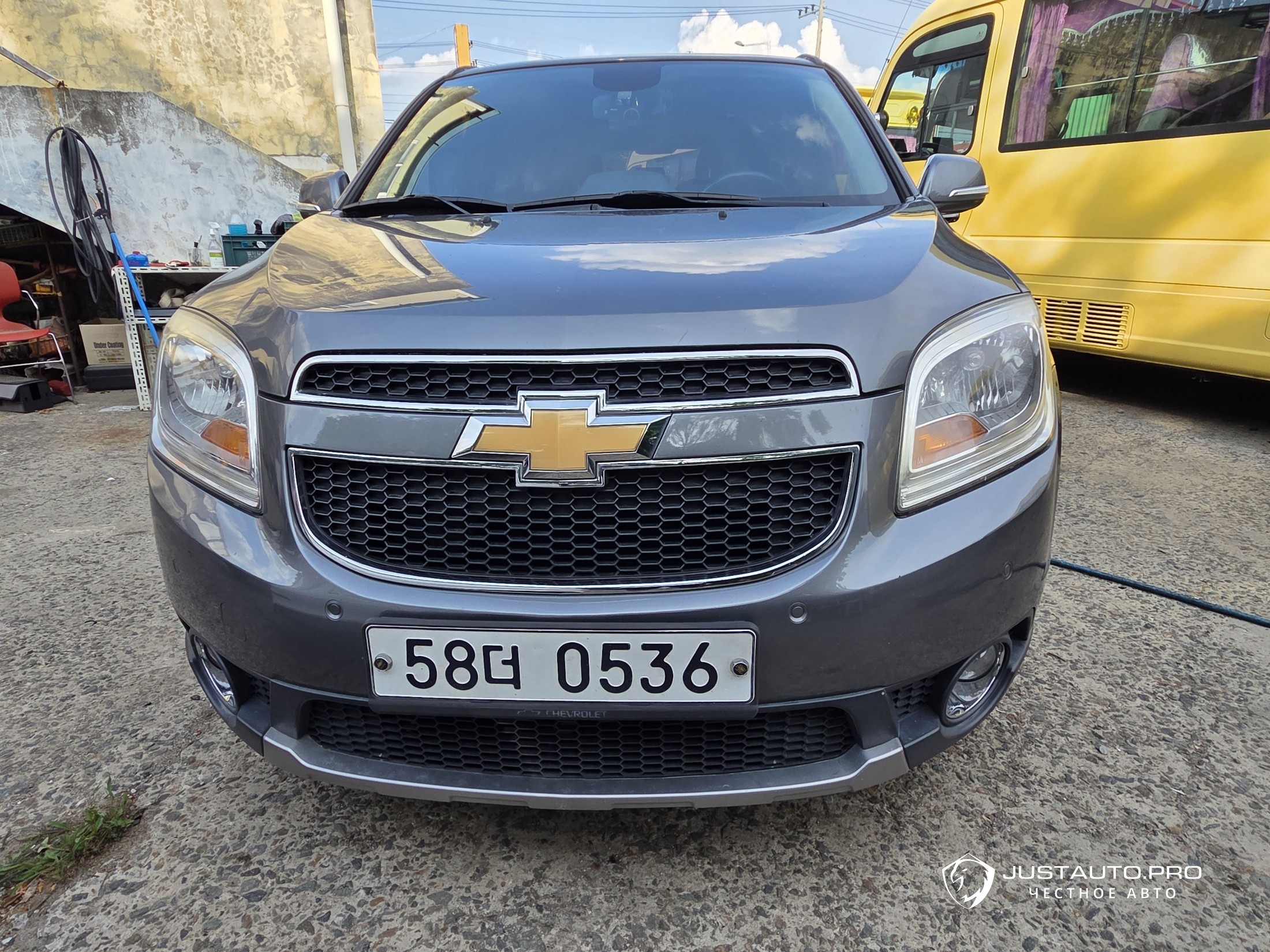 Автомобиль ChevroletGMDaewoo Orlando