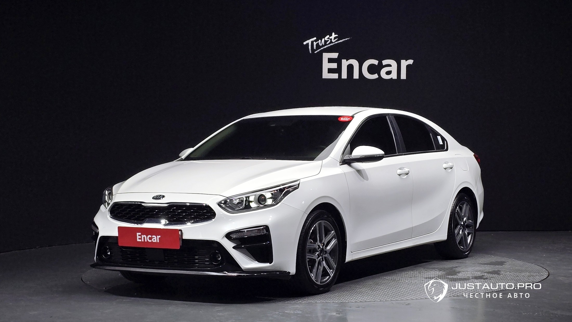 Автомобиль Kia K3