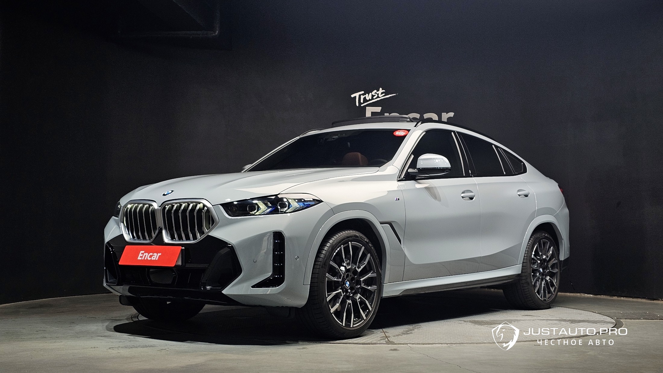 Автомобиль BMW X6