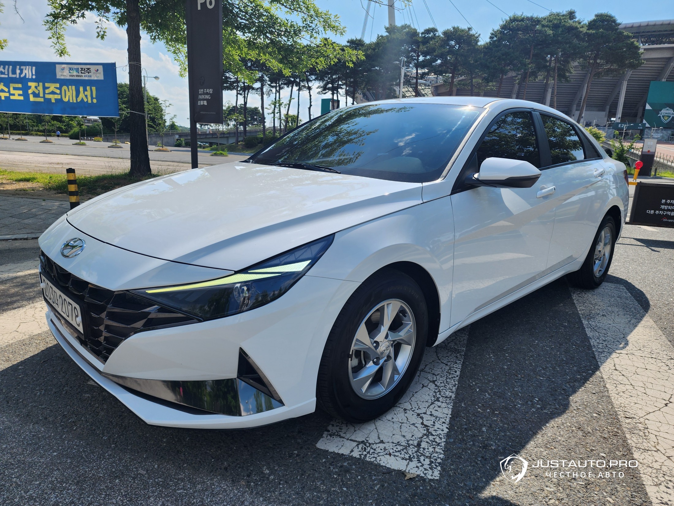 Автомобиль Hyundai AVANTE