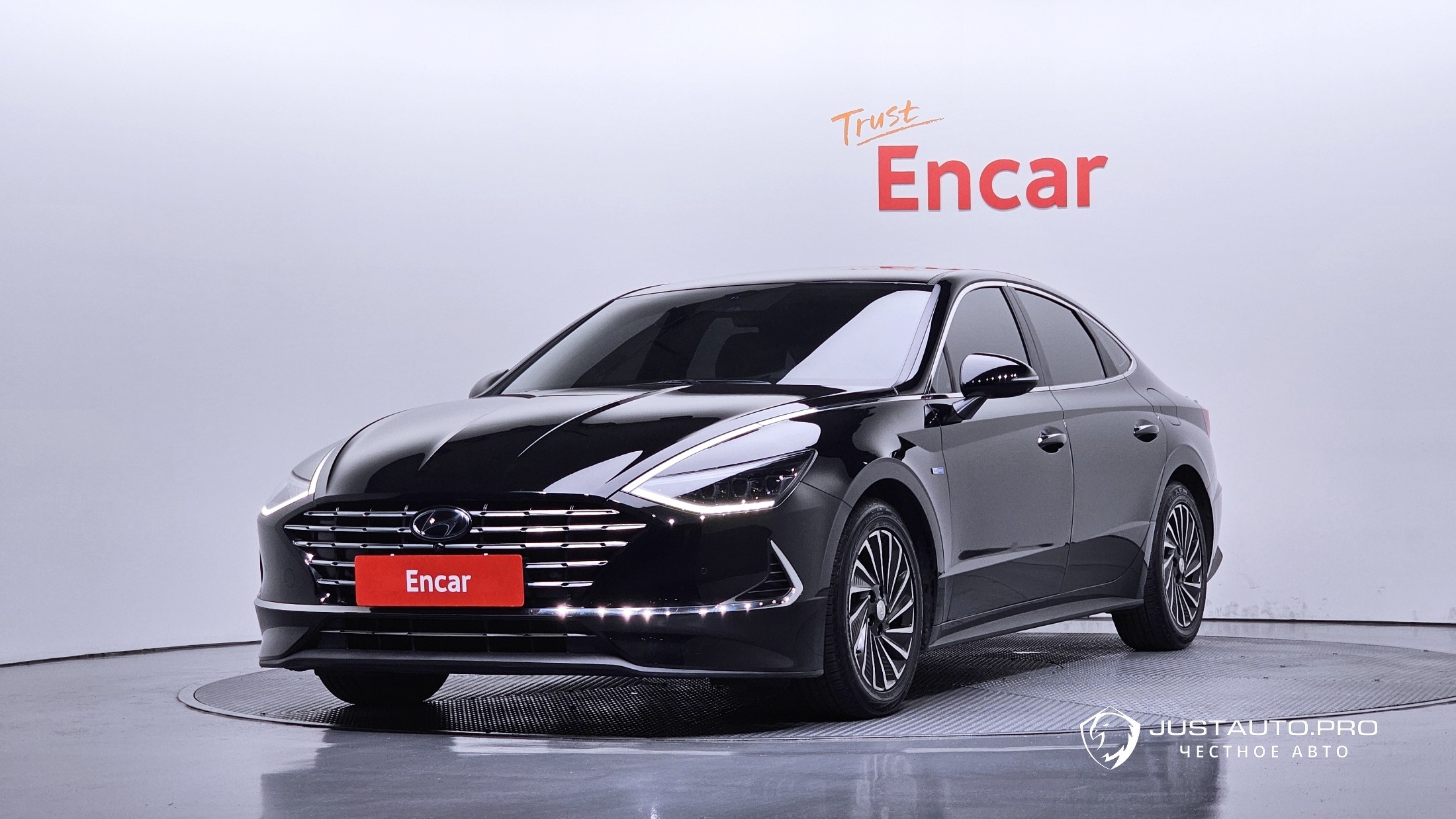 Автомобиль Hyundai Sonata