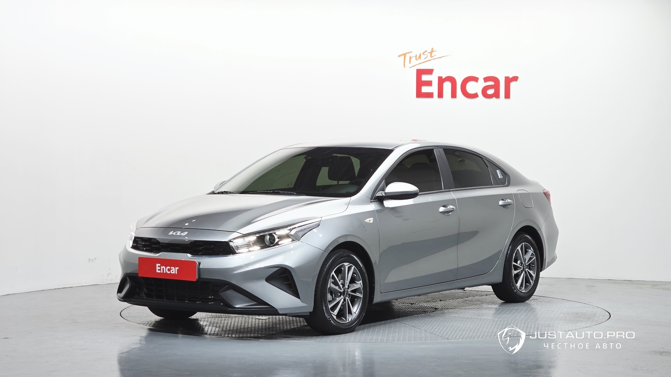 Автомобиль Kia K3