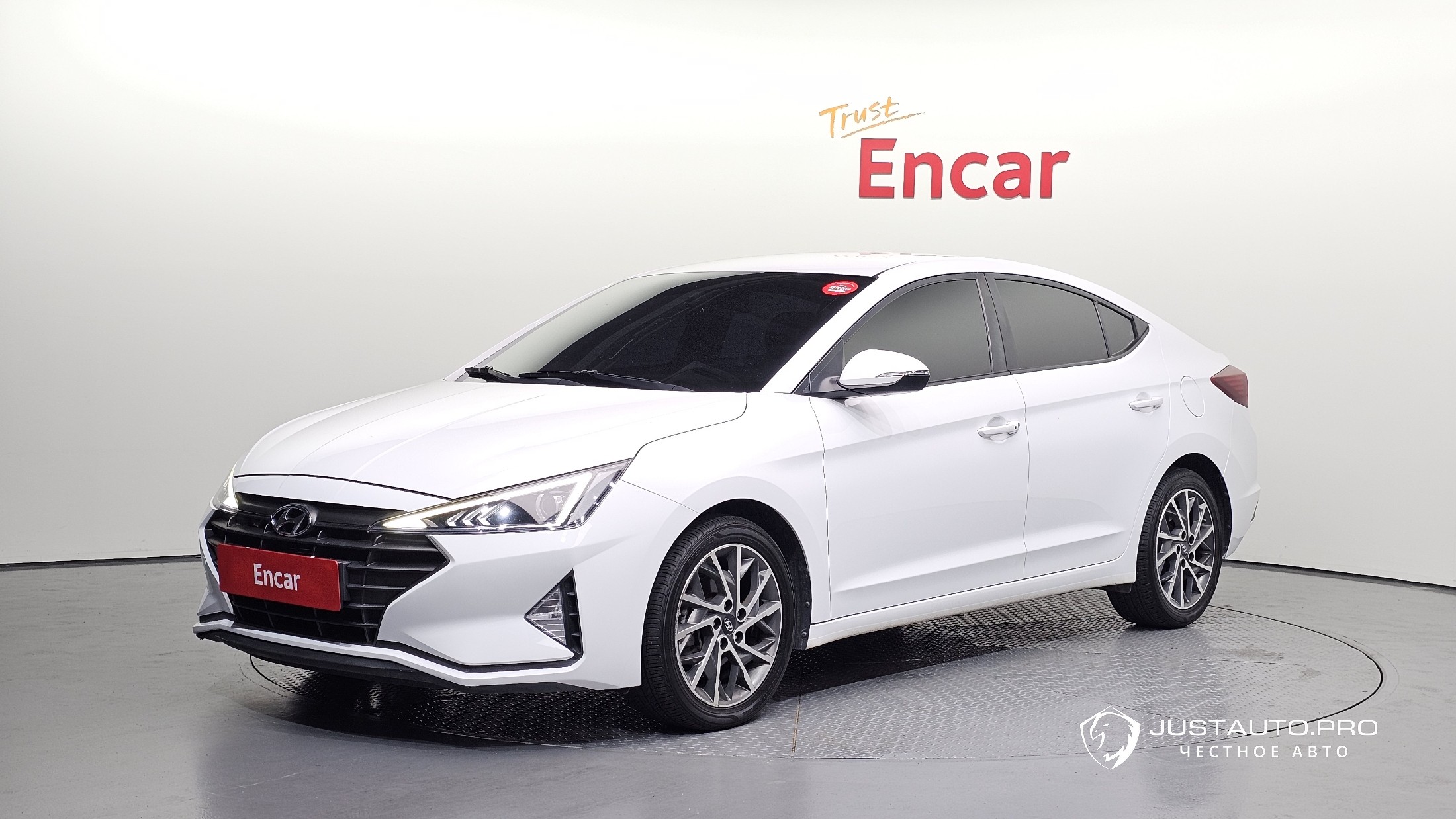 Автомобиль Hyundai AVANTE
