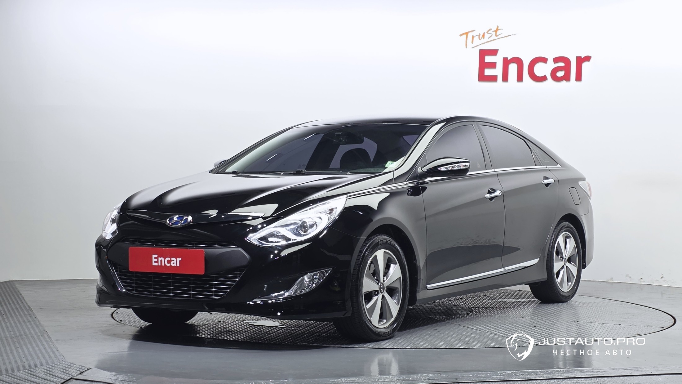 Автомобиль Hyundai Sonata
