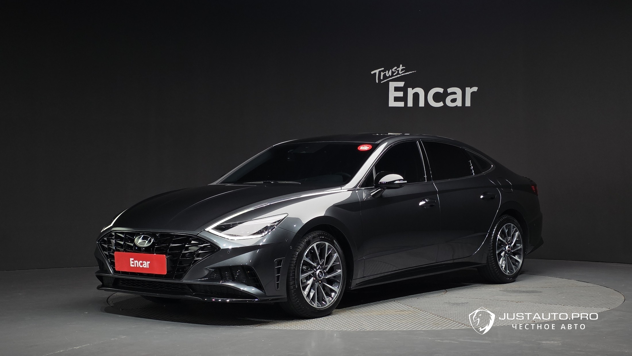 Автомобиль Hyundai Sonata