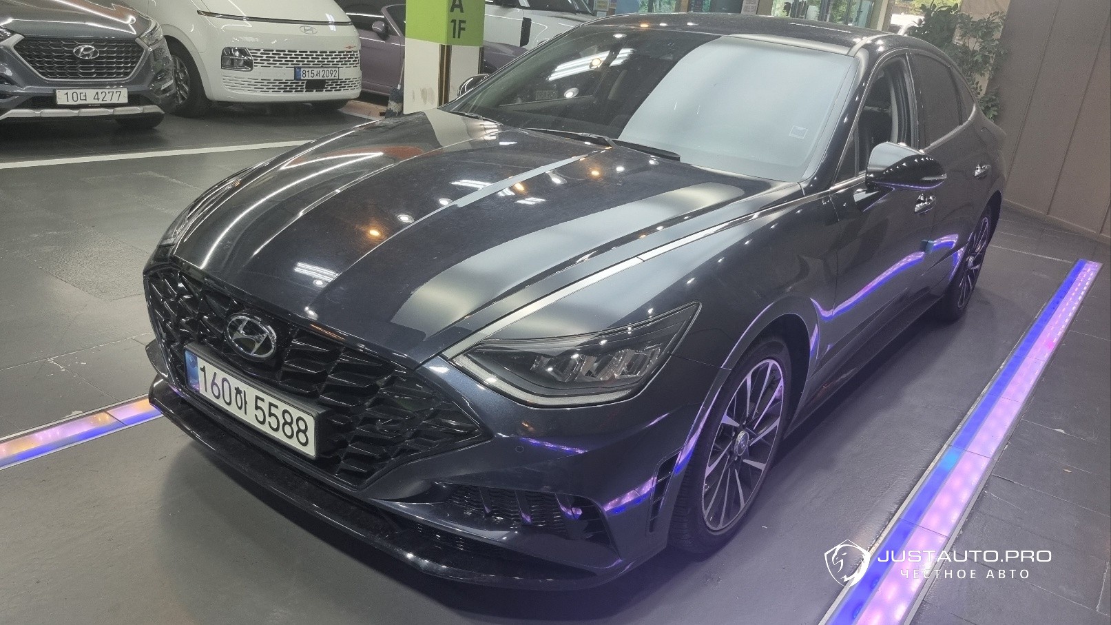 Автомобиль Hyundai Sonata