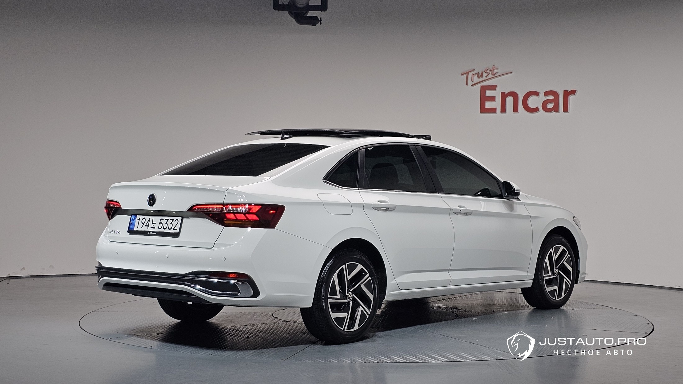 Автомобиль Volkswagen Jetta