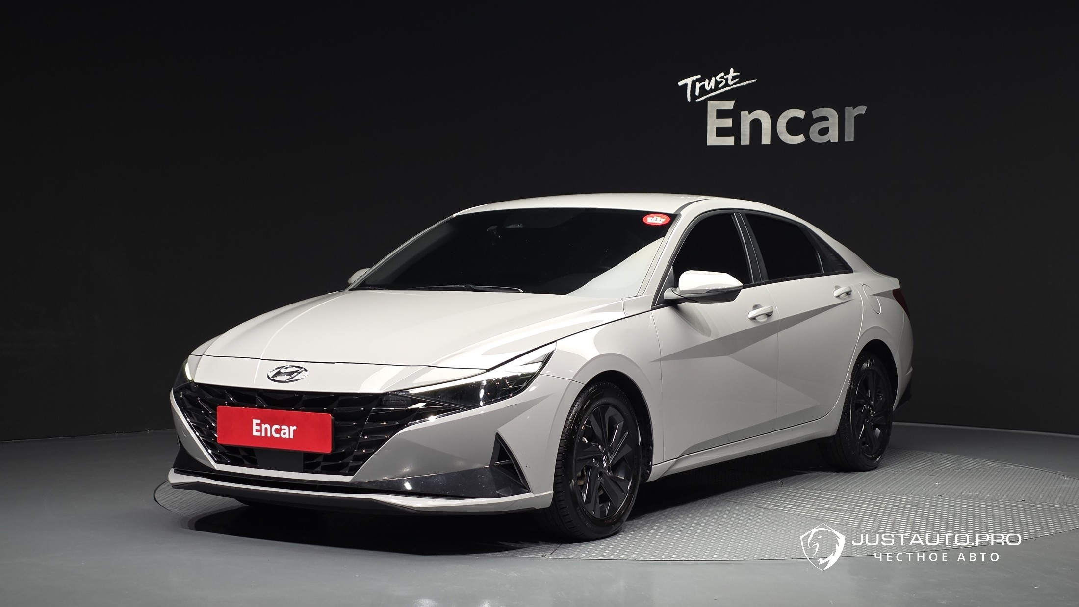 Автомобиль Hyundai AVANTE