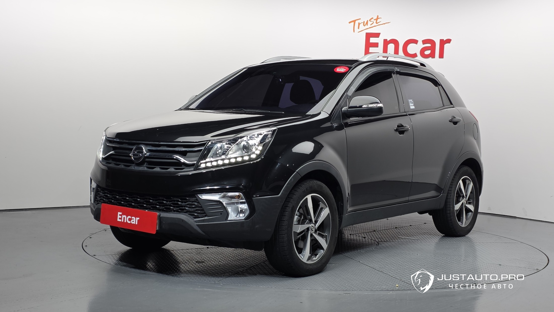 Автомобиль KG_Mobility_Ssangyong KORANDO