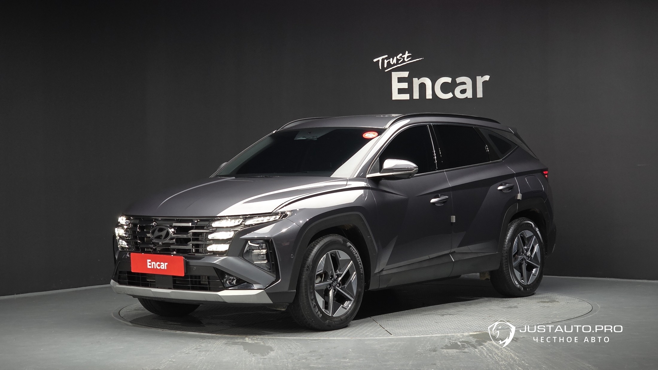 Автомобиль Hyundai Tucson